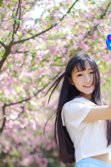 美女来了视频观看